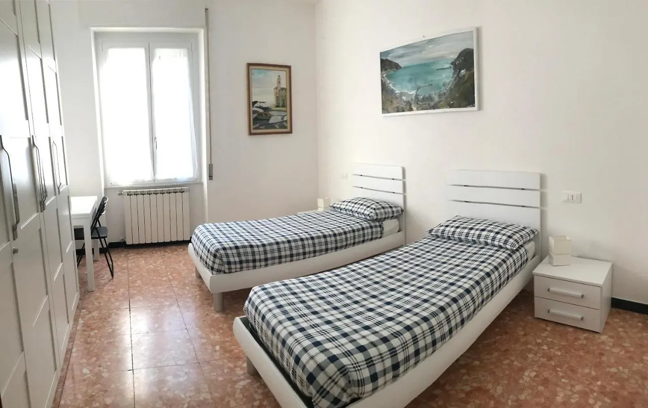 Host In Levanto - Scirocco Con Biciclette 0*,